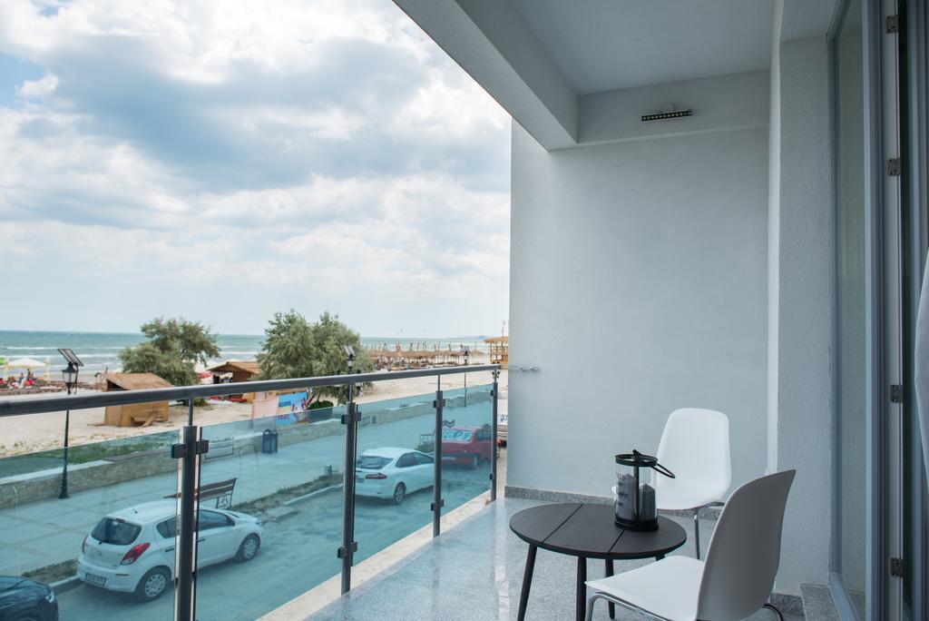 WAVE 1 Promenada Apartments Navodari Bagian luar foto
